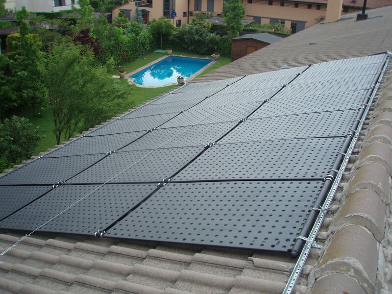 Flachdach-Set Solarheizung bis 24m² Wasseroberfläche